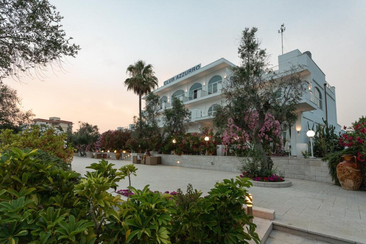 Club Azzurro Hotel & Resort Порто-Чезарео Екстер'єр фото