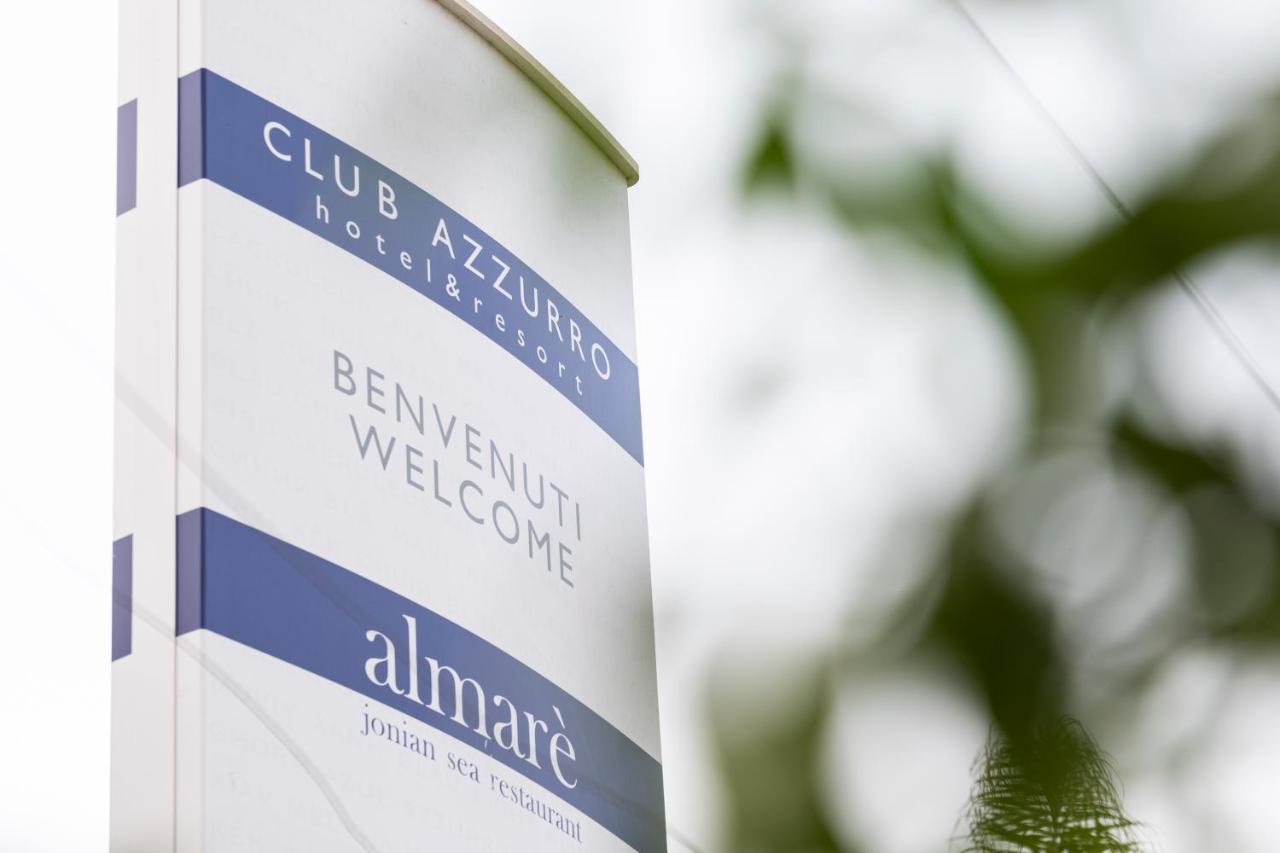 Club Azzurro Hotel & Resort Порто-Чезарео Екстер'єр фото